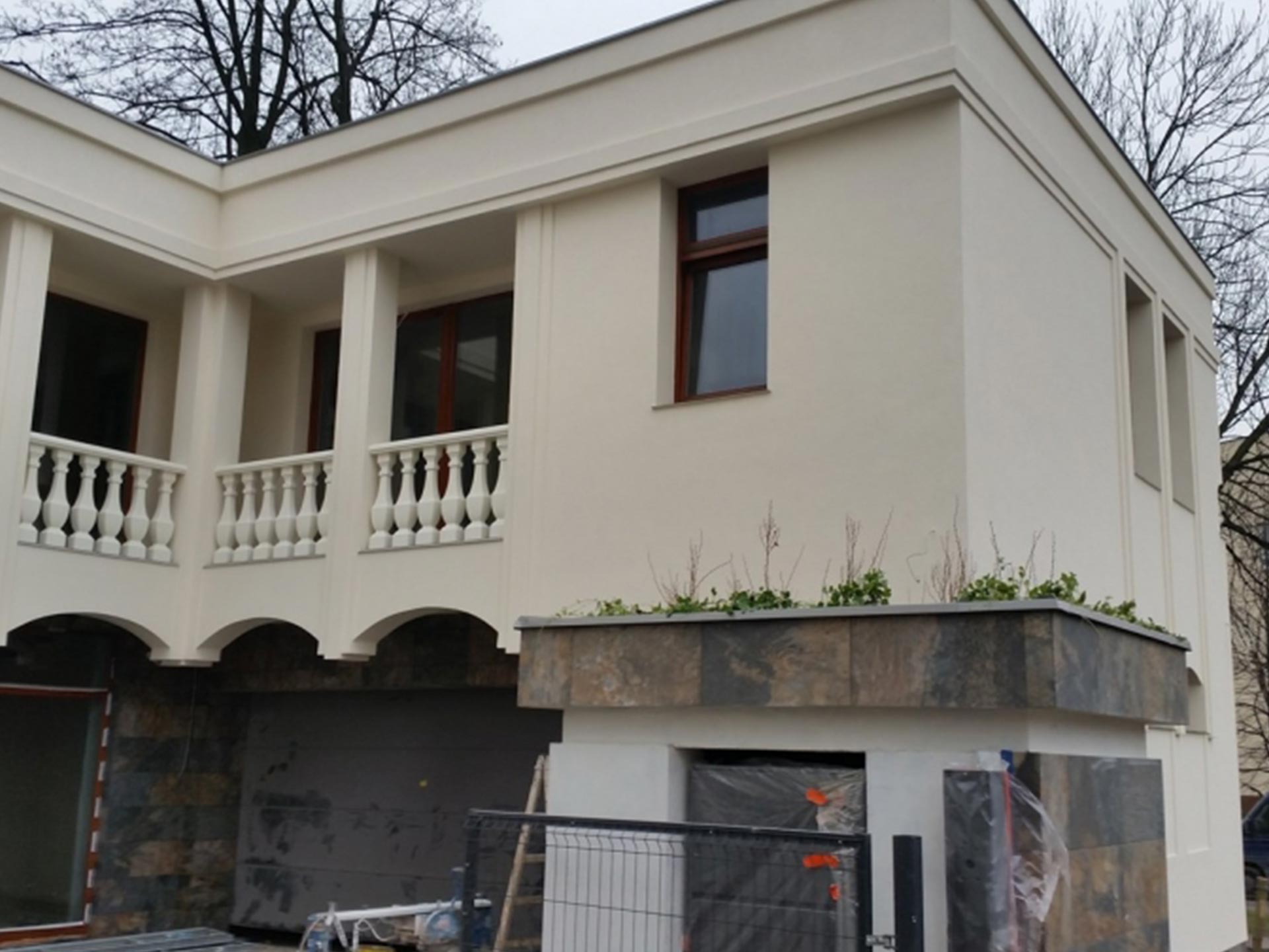 Elewacja-budynku-Kraków-ul.-Grzegórzecka-realizacje-elewacje-budowa