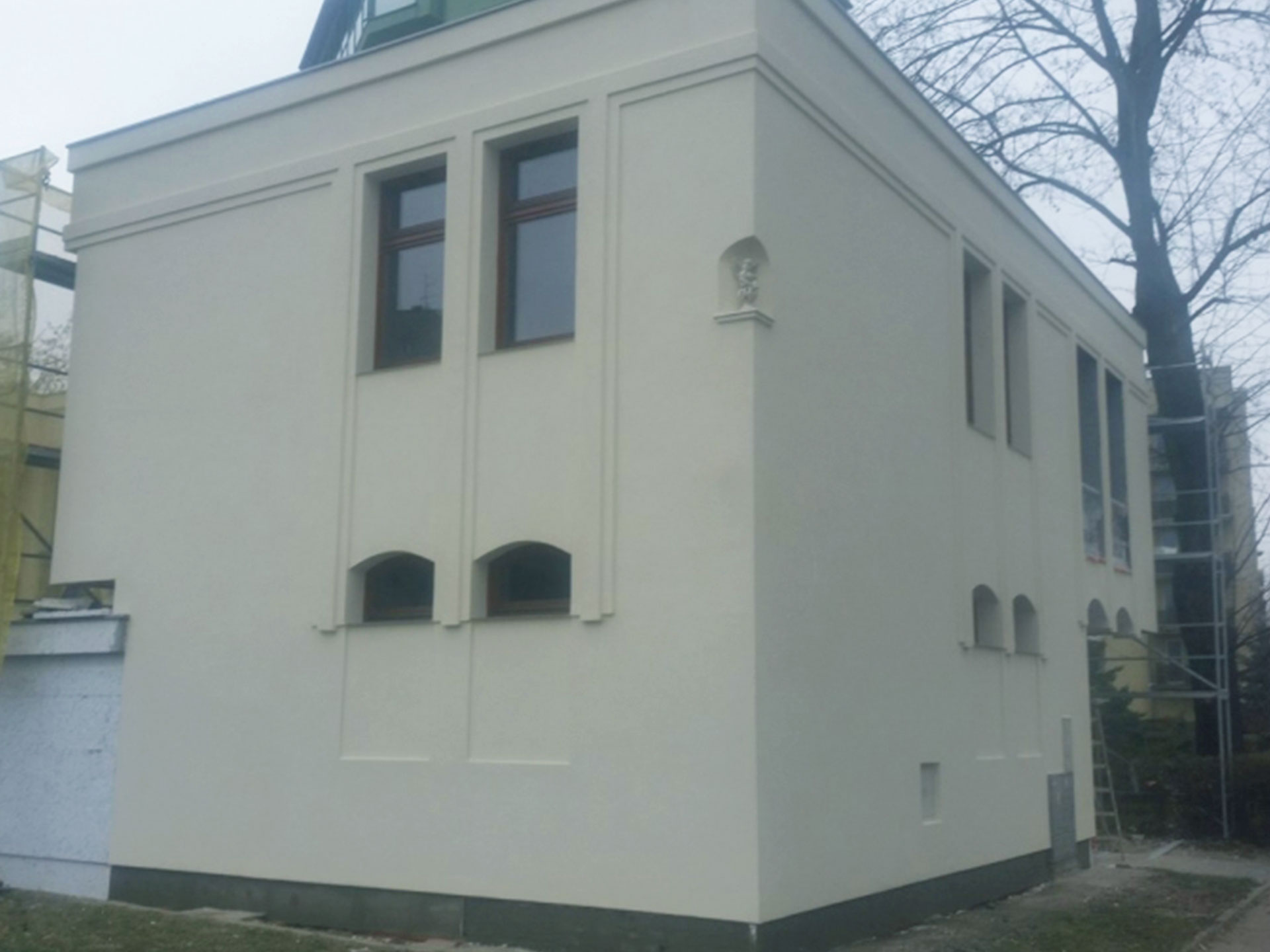 Elewacja-budynku-Kraków-ul.-Grzegórzecka-realizacje-elewacje-obok